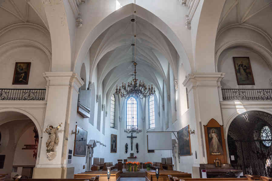 Polonia - Varsovia 088 - iglesia de San Jacek.jpg
